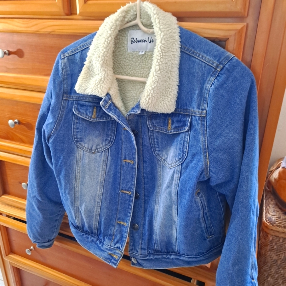 Women's Between US Denim Jacket Size Small